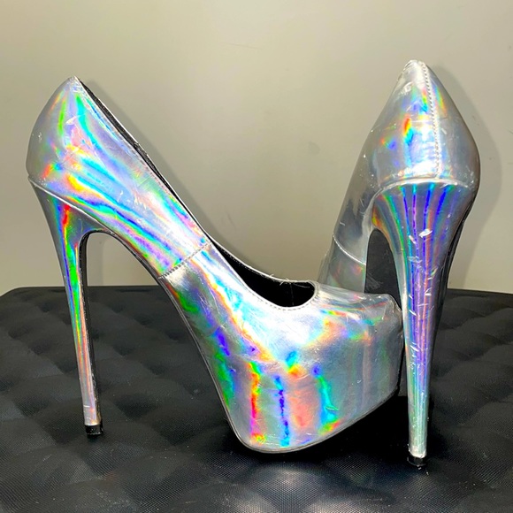 Silver chrome Steve Madden 6 inch pump heels